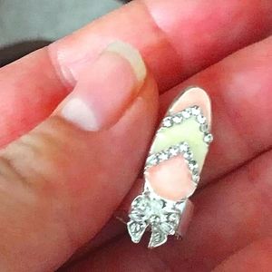 NWT Adjustable Stunning Pink Enamel and Crystals Ring for  Nails. NWT.